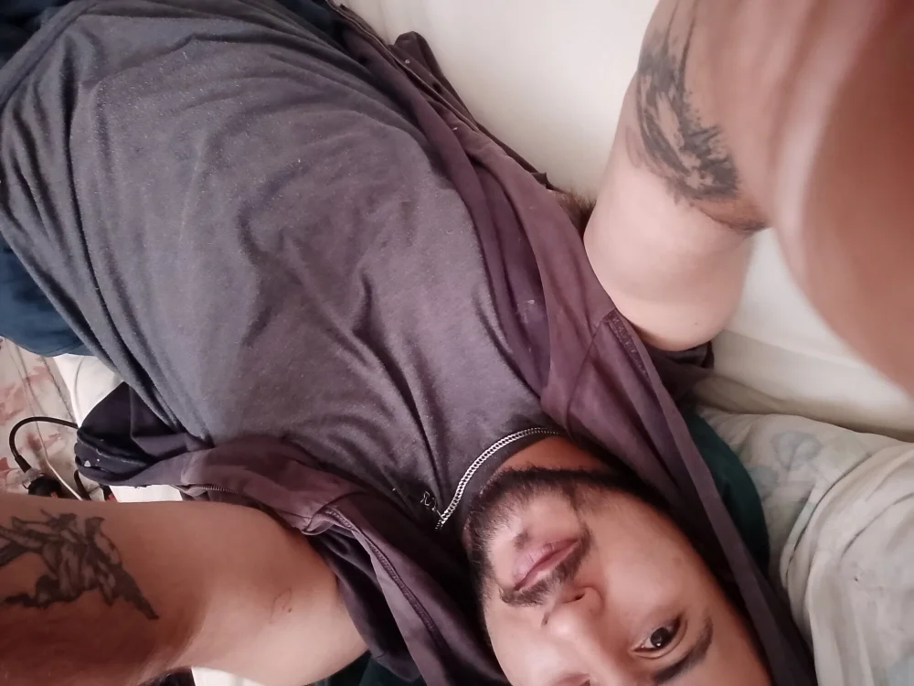 snaker201 অফলাইন XXX চ্যাট