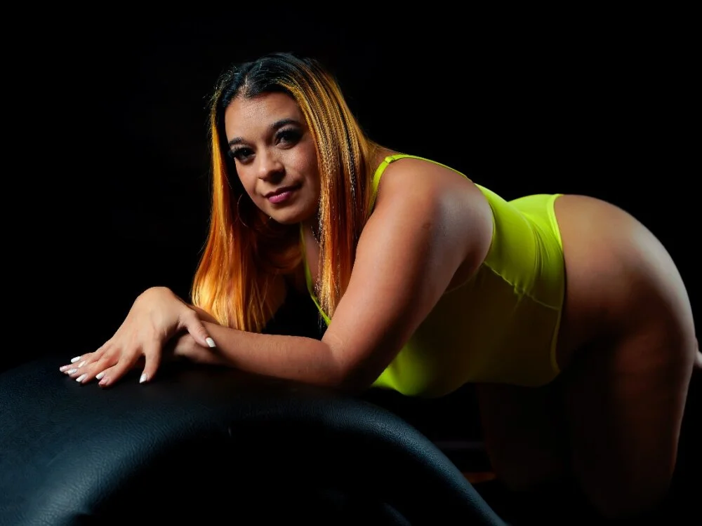 Czat XXX offline – MHONIKBELUCCI