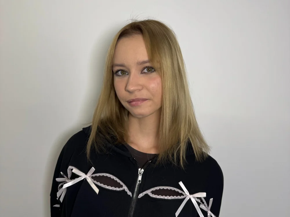 NubiaManous' Offline Chat Room