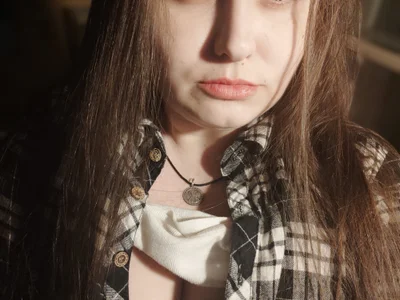 P-U-S-S-Yka Female Latex Cam Chat