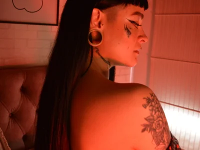 Antonela_vargas Female Bigtits Live Webcam Chat