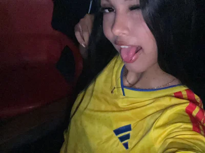 Victoria_love_hard - Girl 