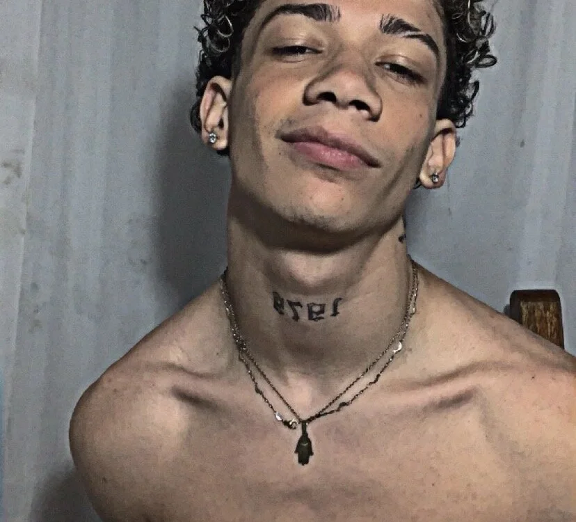 Chatroom XXX en direct de mateodeamjo_07