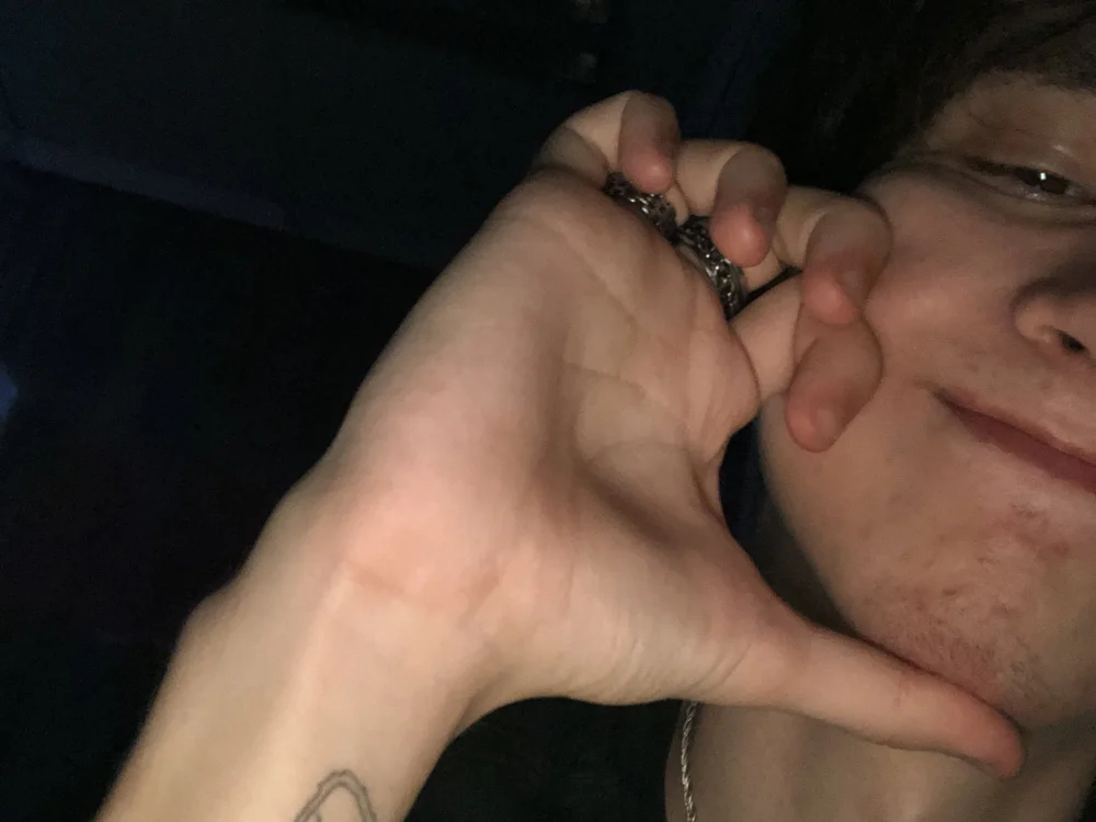 ScaryFaceWh's Offline XXX Chat