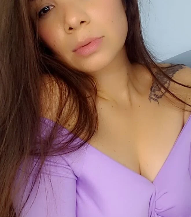 alina_sierra 오프라인 채팅방