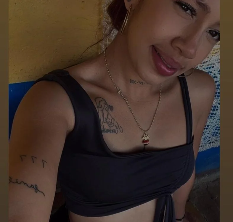 Offline XXX chat ZOEH_CUTTE