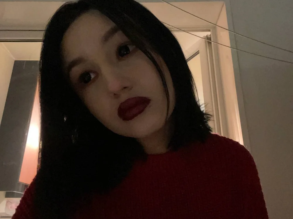 Rachel_Alva's Offline Chat Room