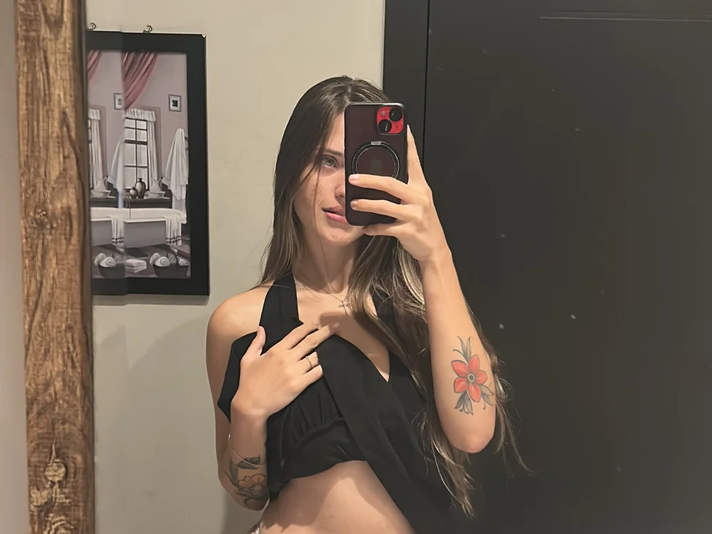 Babe_Ravena_ offline chatrum