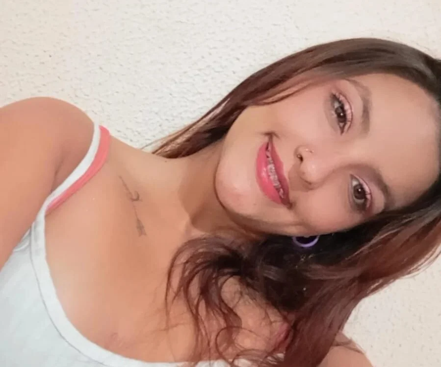 emily_millss offline chatrum