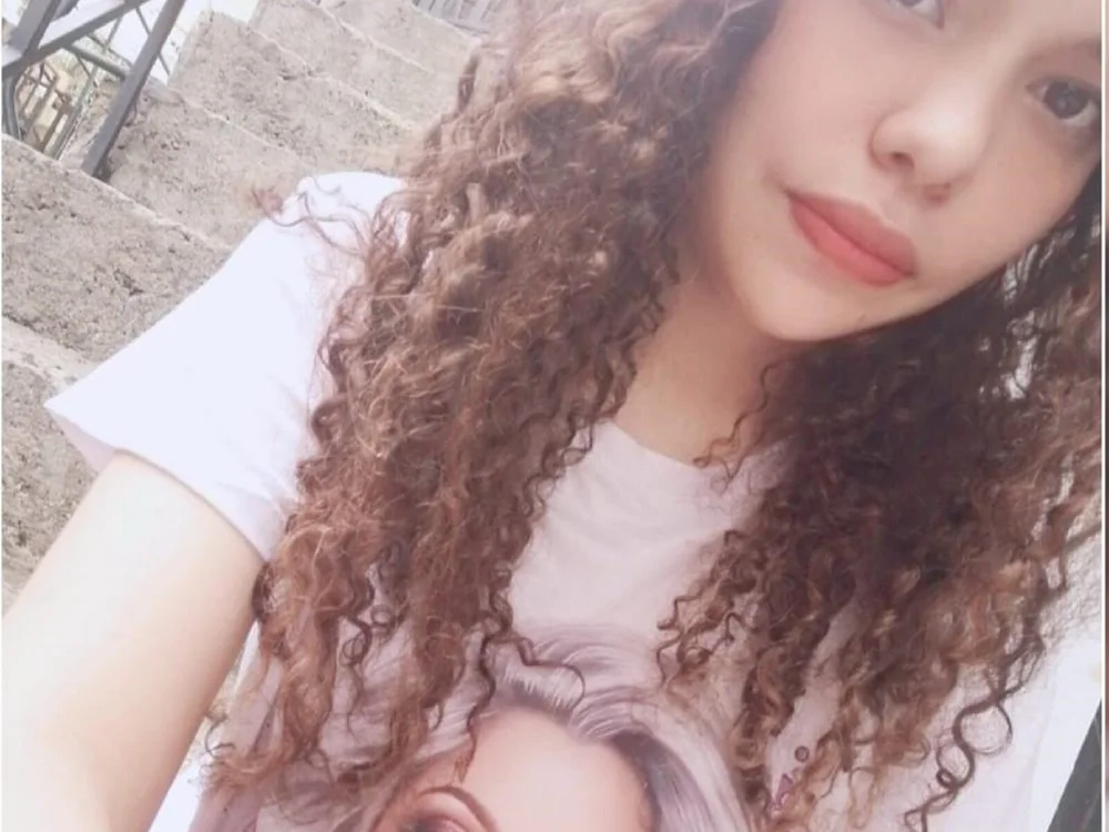 curly_seexy's Offline XXX Chat