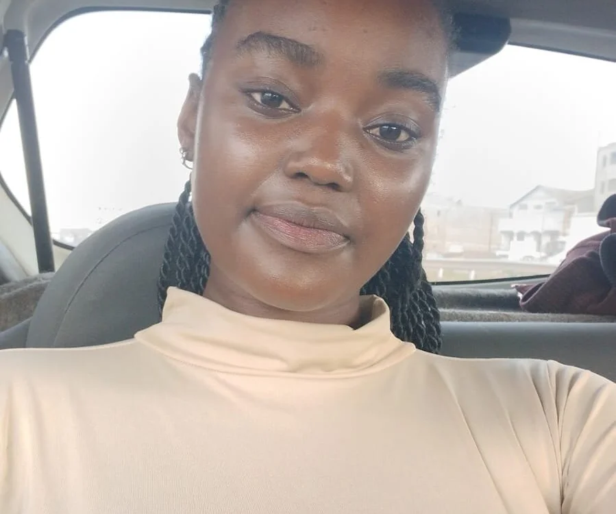Afrri_queen's Offline XXX Chat