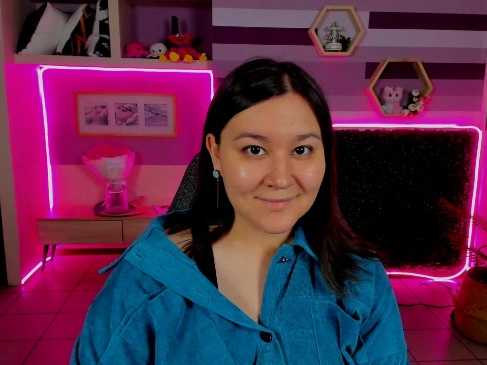 RocheleLin's Offline XXX Chat