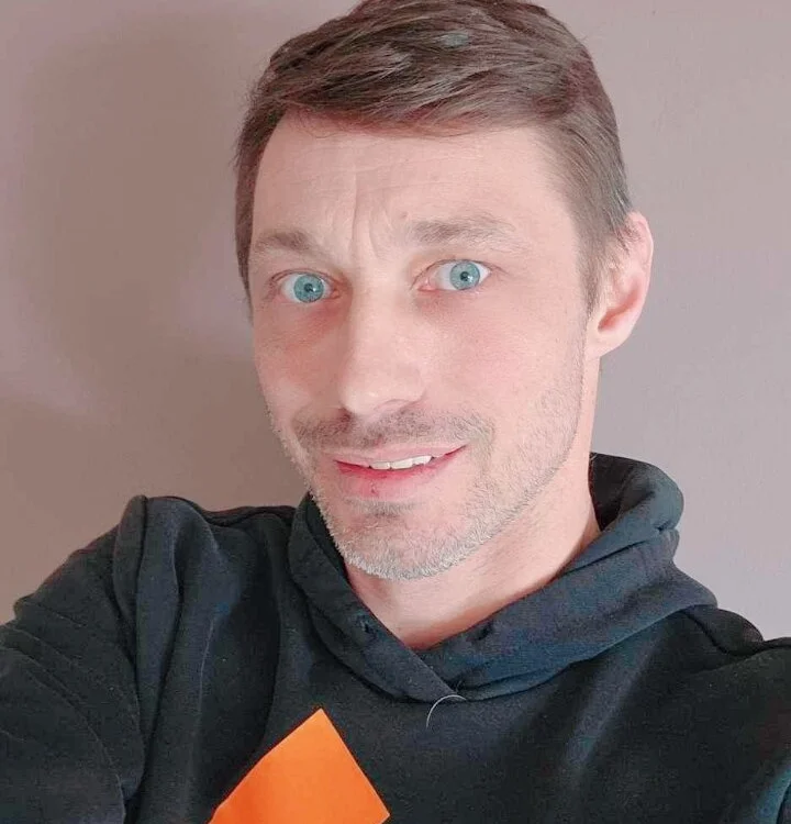 weezer82's Offline Chat Room