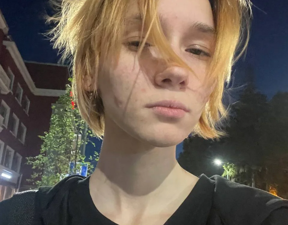 HarrietSchak offline chatrum