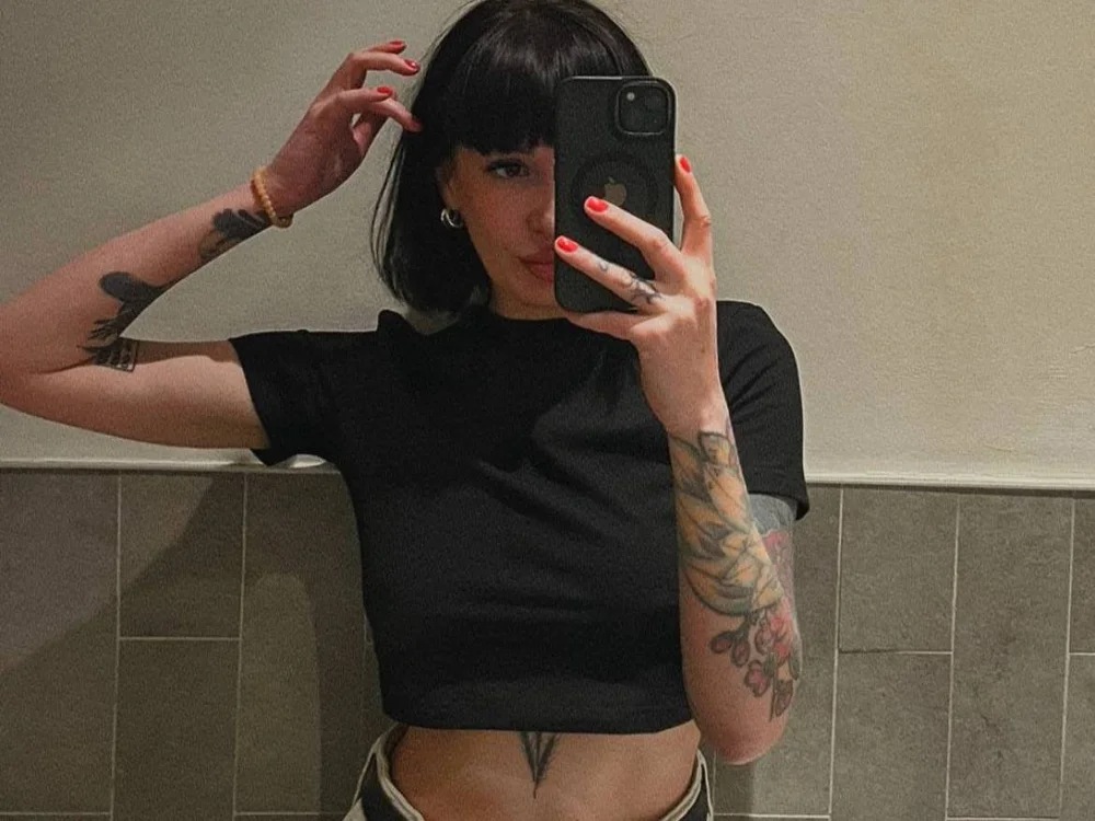 Samanta_Harsher_ Obrolan XXX Offline