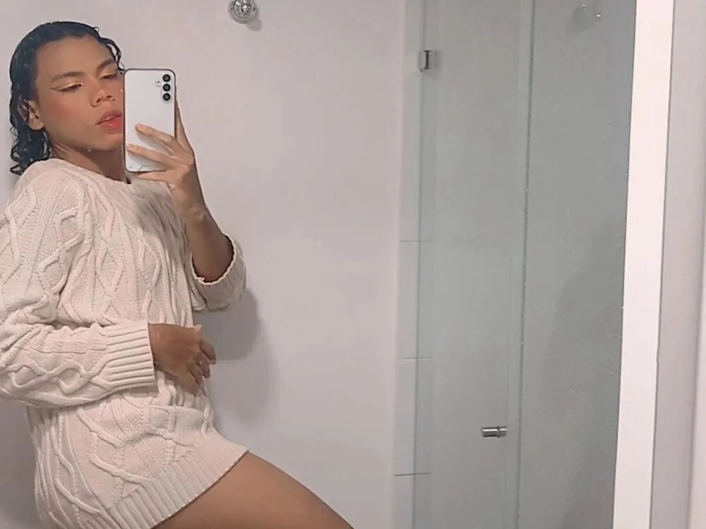 FunJade – Offline XXX chat