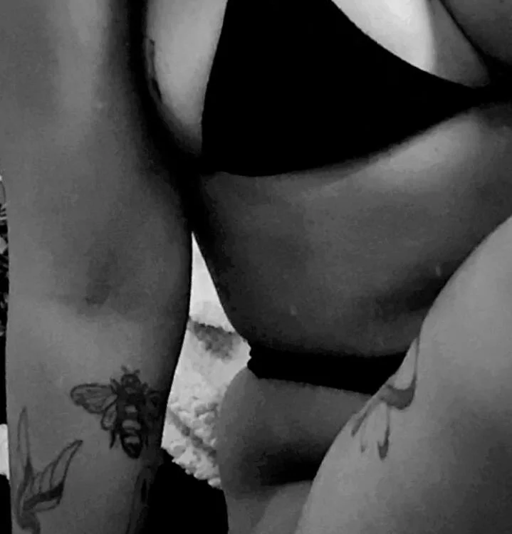 LanaHug 离线XXX聊天