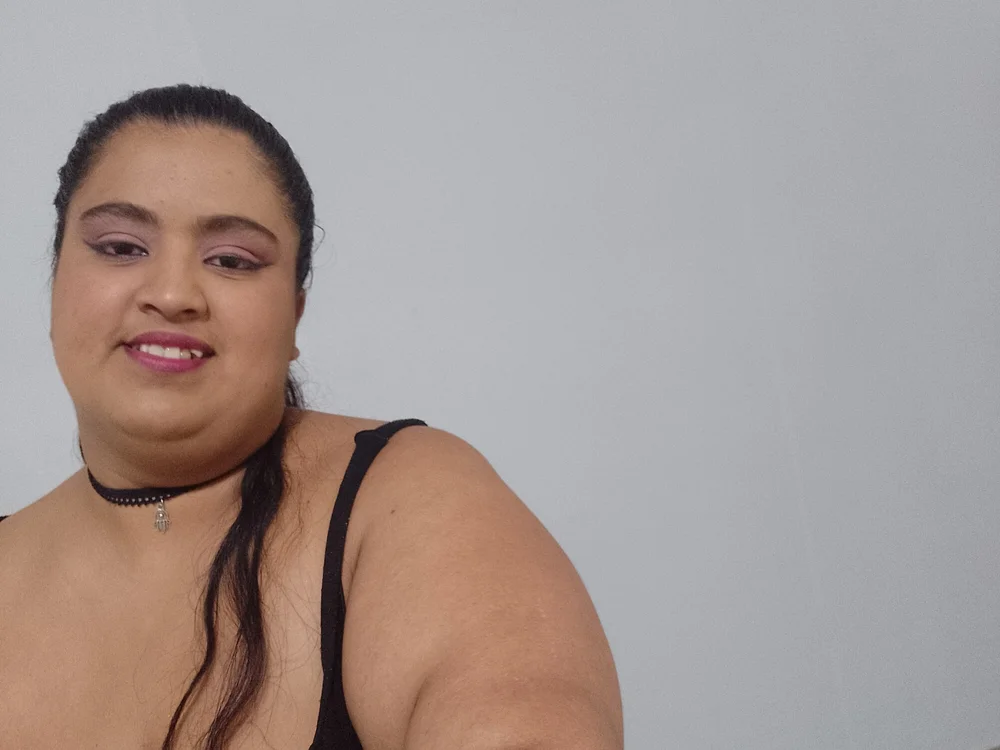caramelito15's Offline XXX Chat
