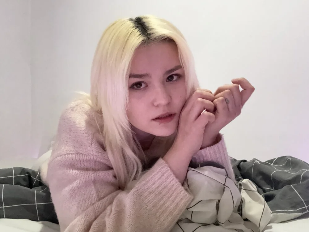 Offline XXX chat SweetLilyxo