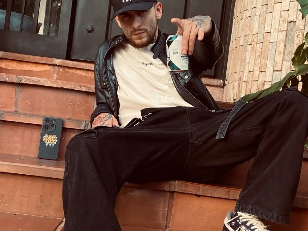 Offline XXX chat Drako_liveshow