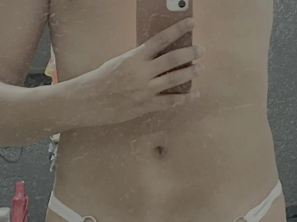 ArielDvill4: офлайн-секс-чат