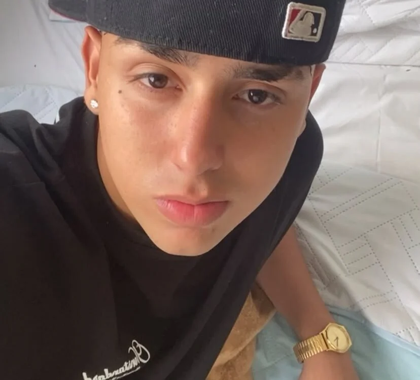 Offline XXX chat Twister_Lennox
