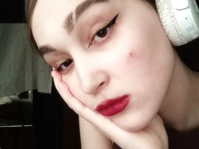 EwaSprinzl - Girl 