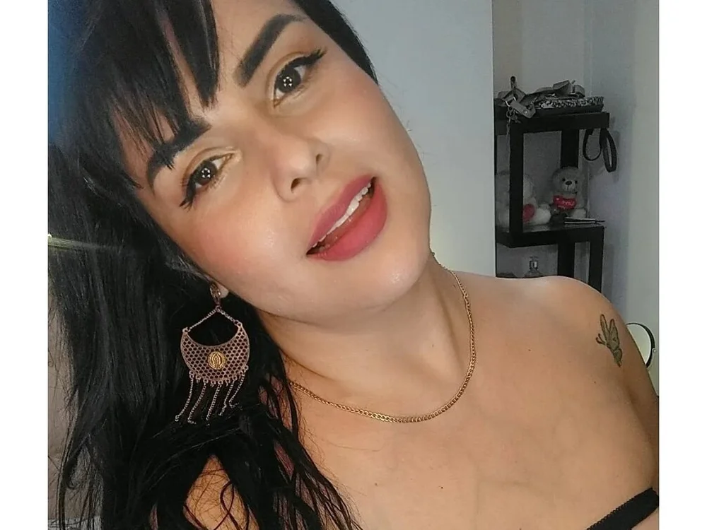 missperla_divine's Offline XXX Chat