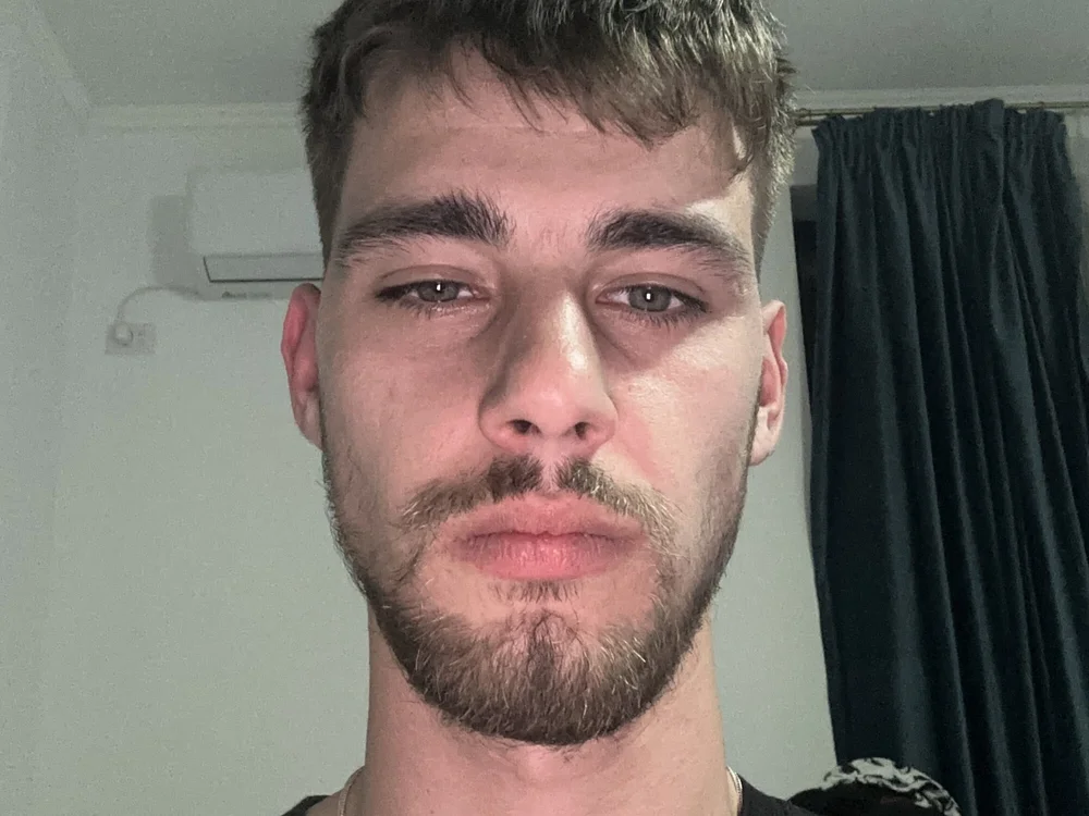 Offline chatovací místnost Stripboy6905