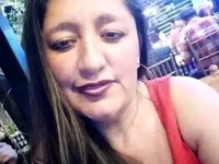 MilfCute_sex's Offline Chat Room