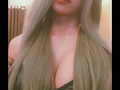 deliciousClaire profile