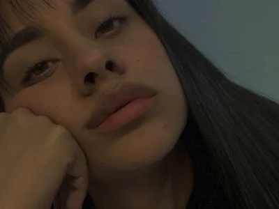 Violetta_77m Female Latina Cam Striptease