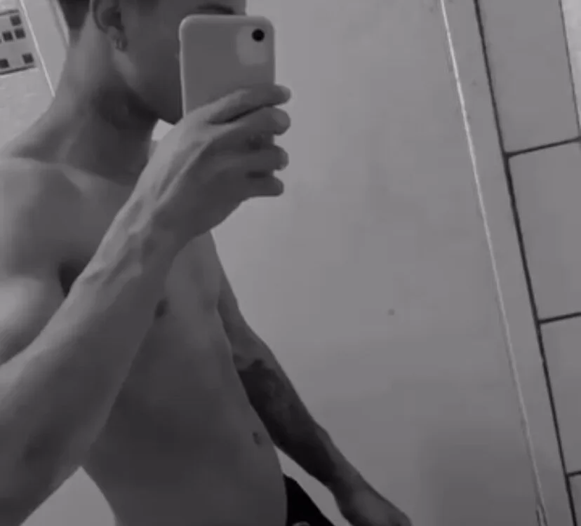 Offline XXX chat PHOENIXXS07