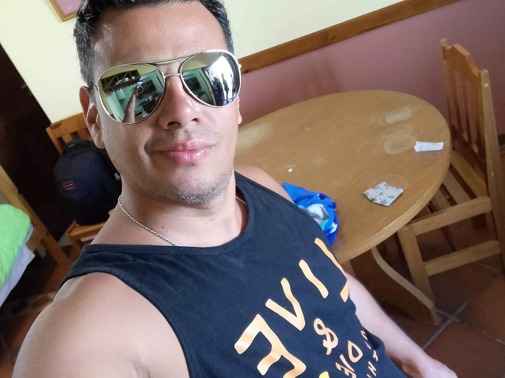 Offline chatovací místnost Ryder_blaze
