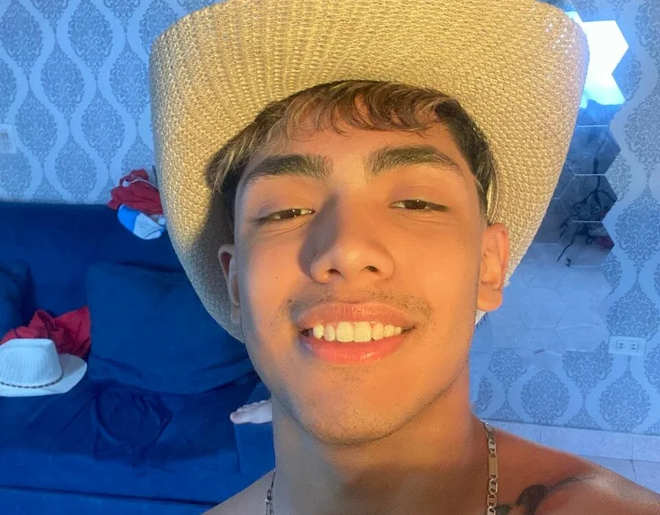 ห้องแชทออฟไลน์ของ Camilo_whitee