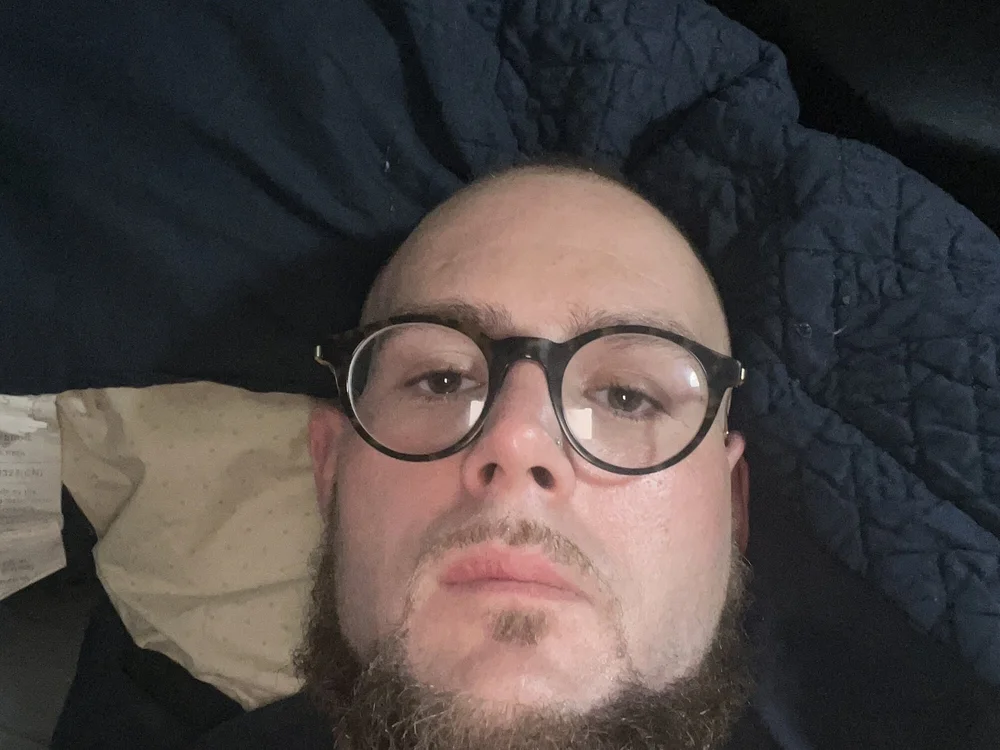 swillis231's Offline Chat Room
