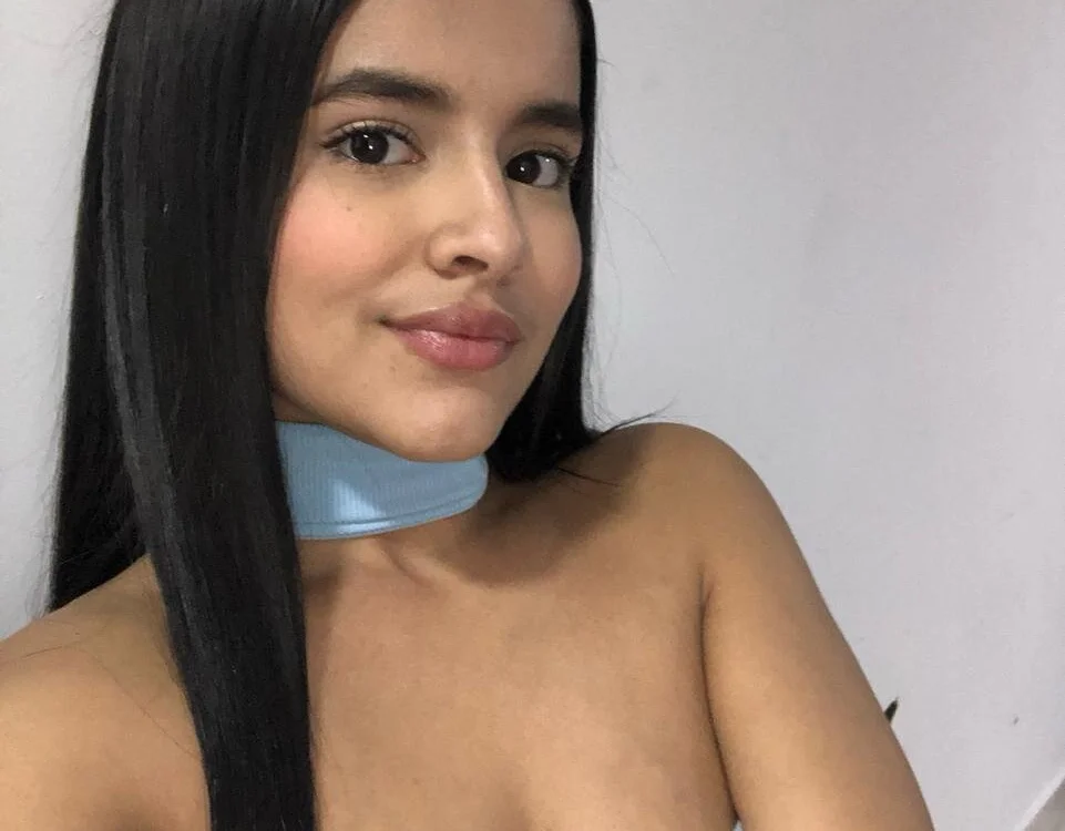 Viictoria_jones 離線 XXX 聊天