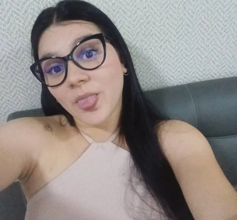 camilafer6699 offline chatrum
