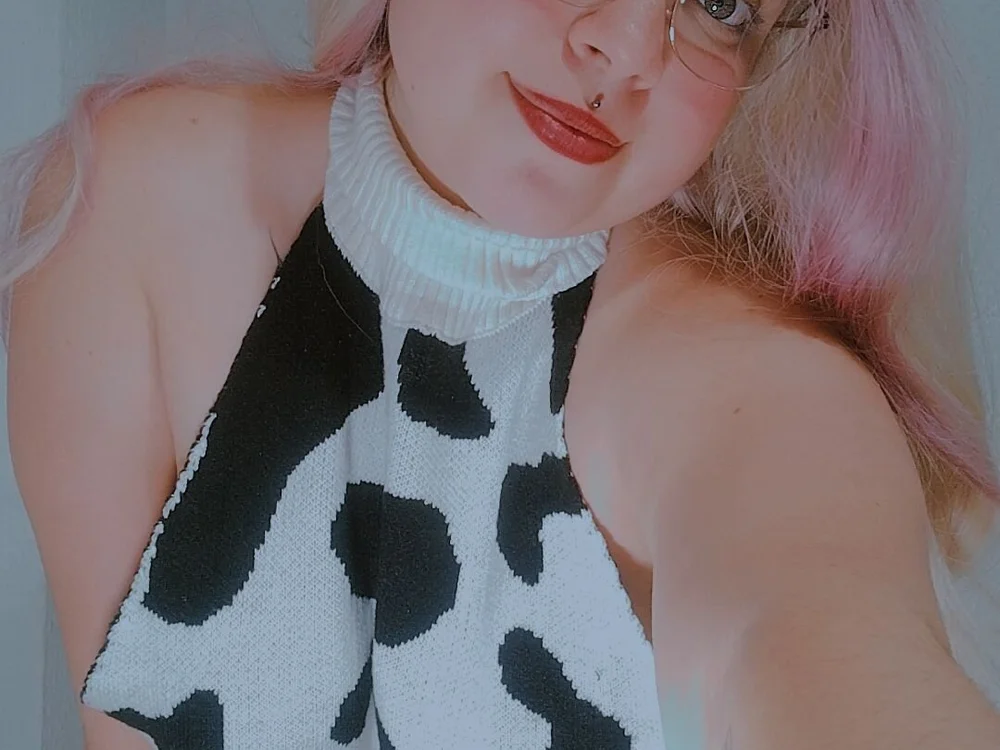 _lixie Offline XXX-chat