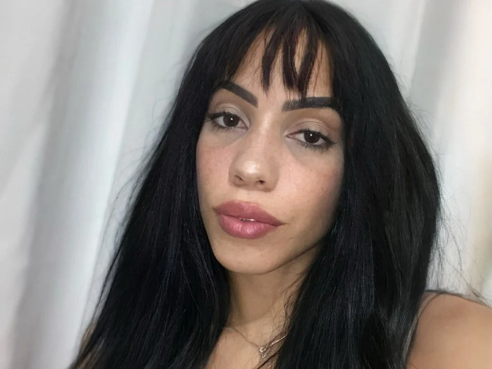 Linafatal's Offline Chat Room