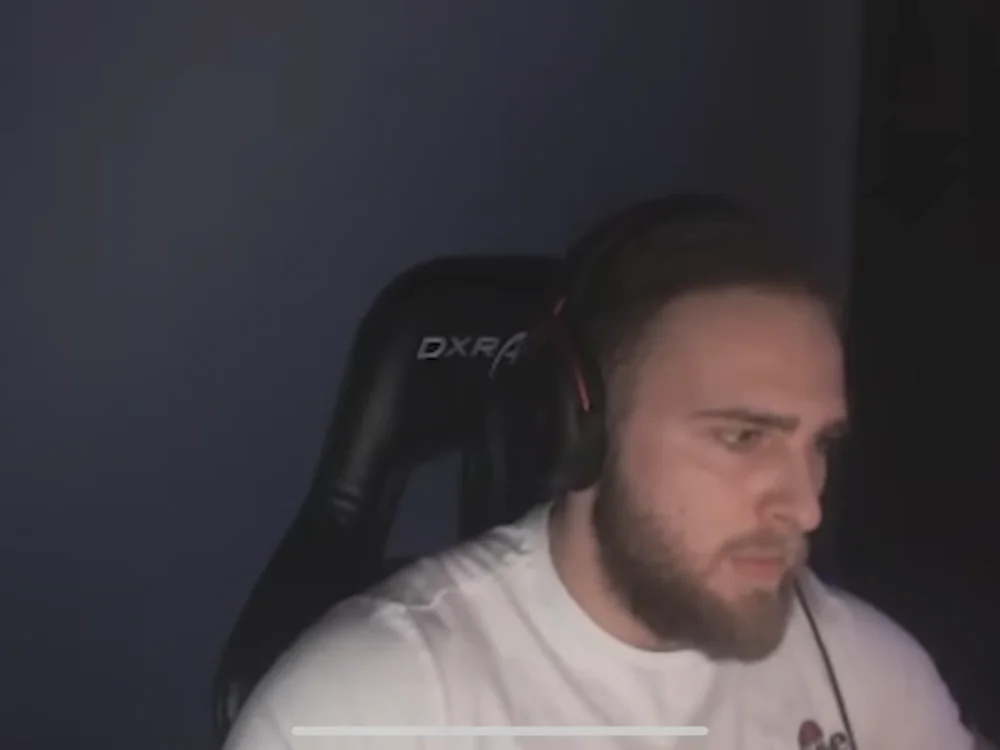 beteu1210's Offline XXX Chat