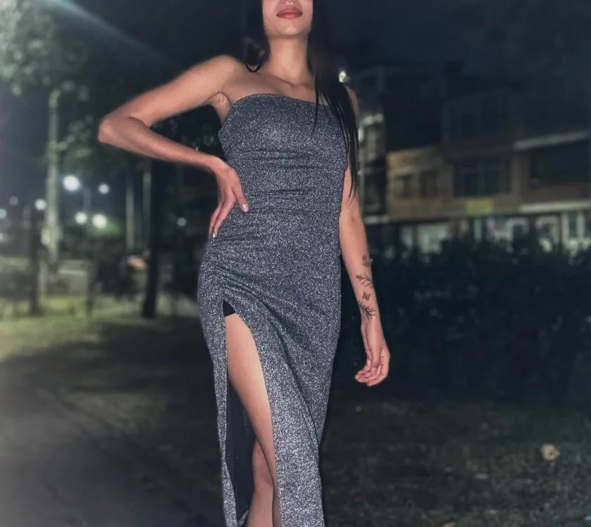 sexy_mia___'s Offline XXX Chat