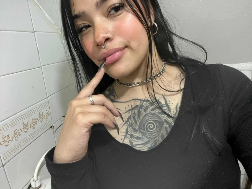 venus_evans_'s Offline XXX Chat