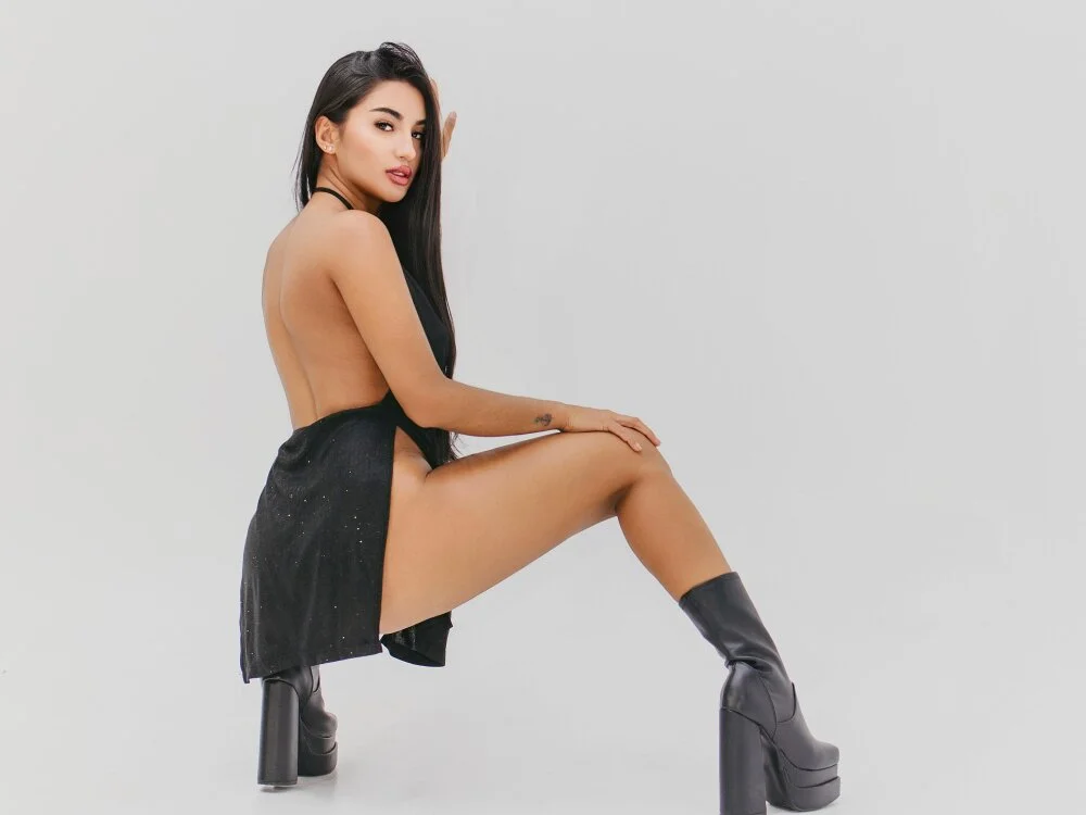 Offline XXX chat Kimm_khalifa