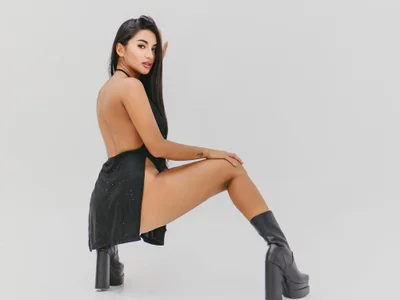 Offline XXX chat Kimm_khalifa