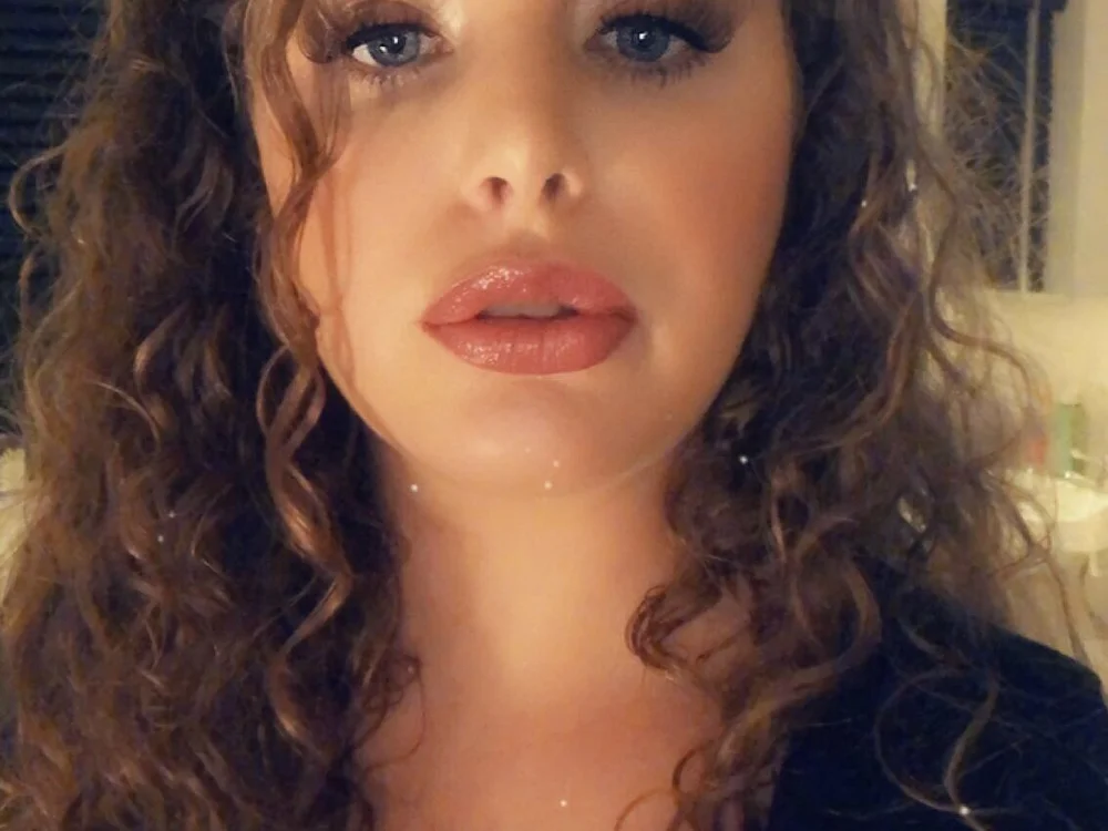 Offline XXX chat Rosalia_UK