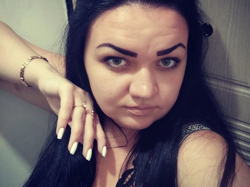Bigboobshave's Offline XXX Chat
