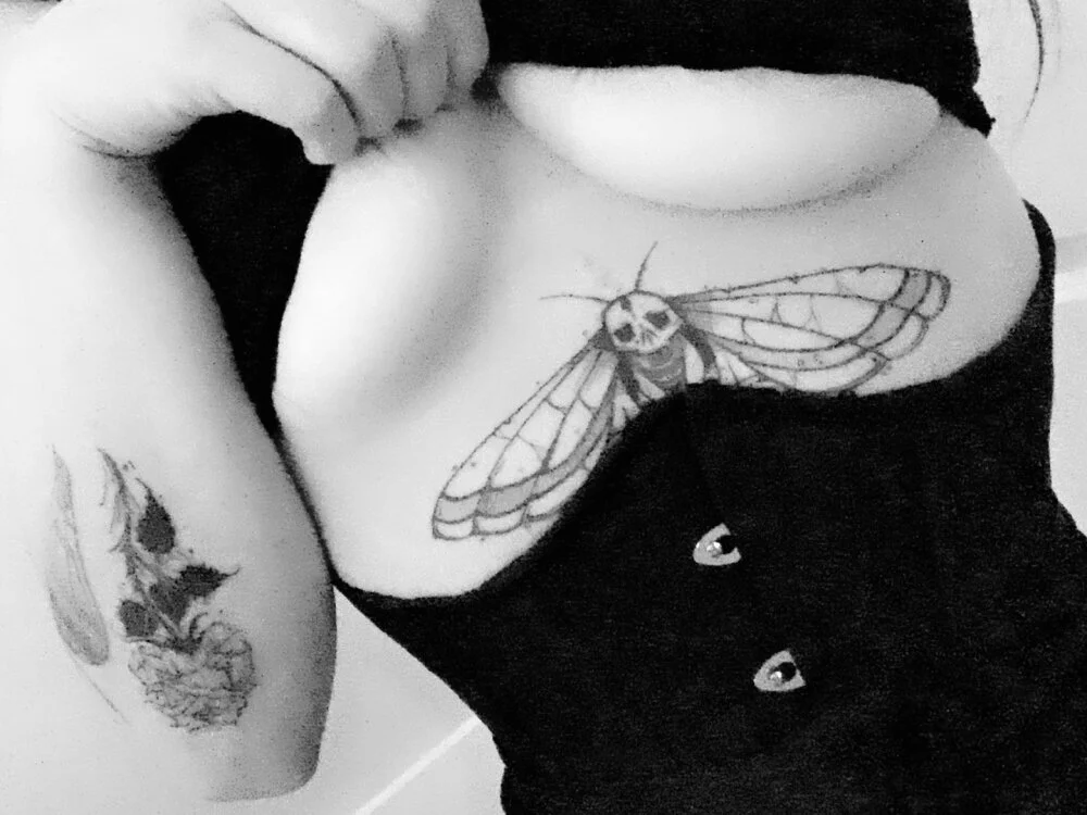 PixieDiamond offline XXX-chatje