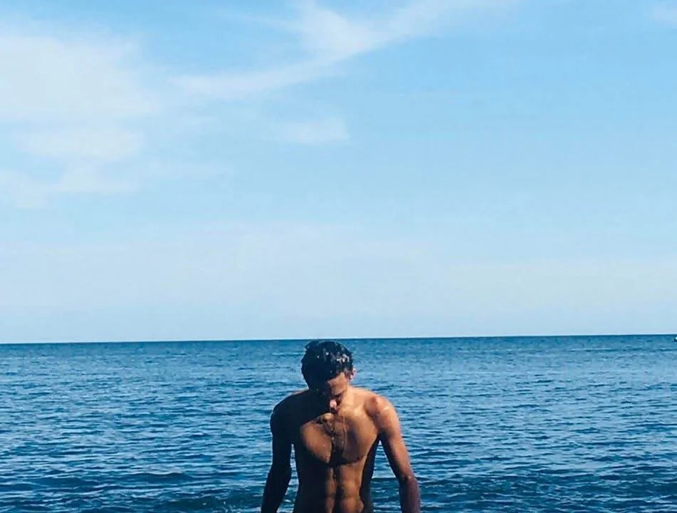 Massive_hunk Chat XXX Ngoại tuyến