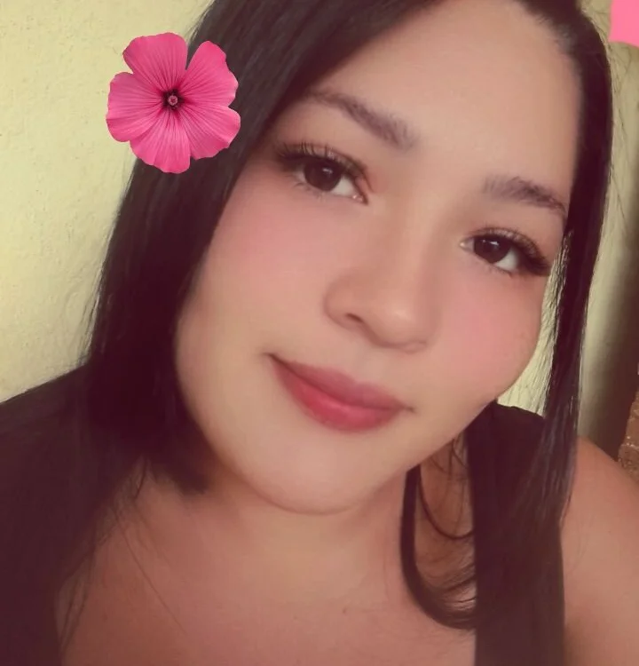 luna_691's Offline Chat Room